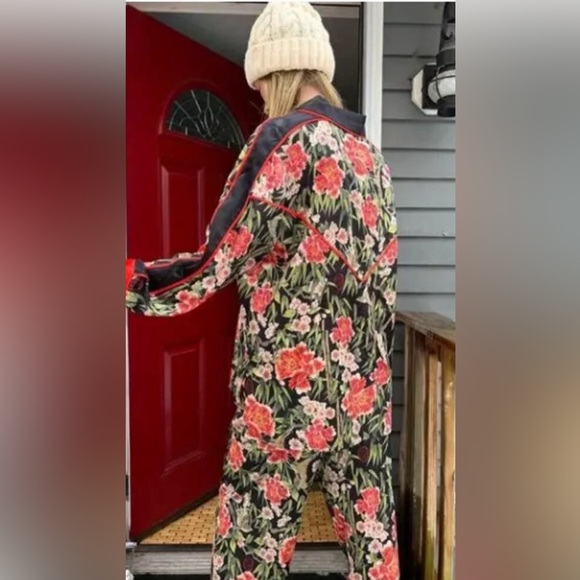 We are HAH Satin PJ Set NWT, in Flock 2gether Noir Black & Red Floral Size XXL - Picture 7 of 11